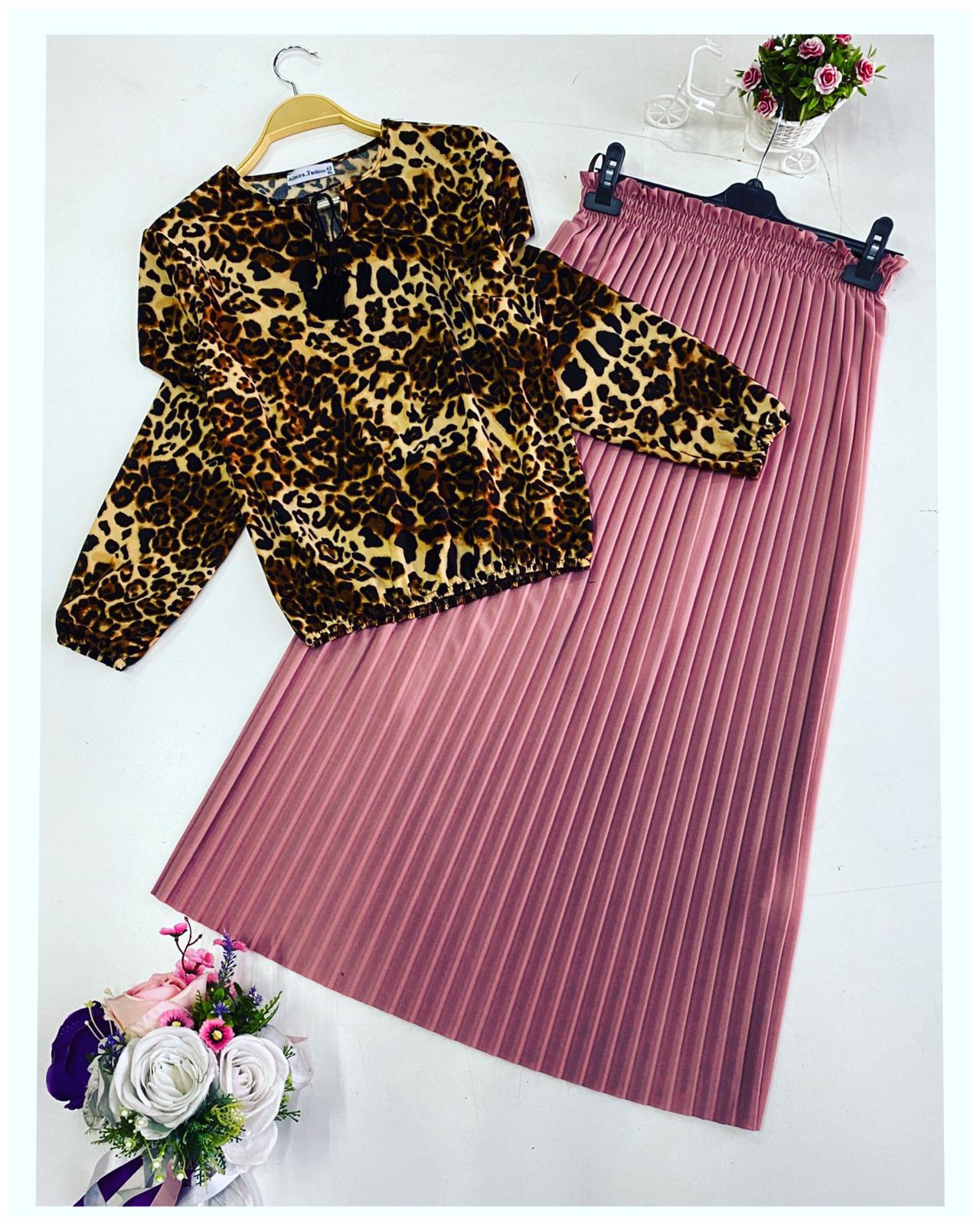 Pliseli etek ile bluz Kombin - Görsel 2