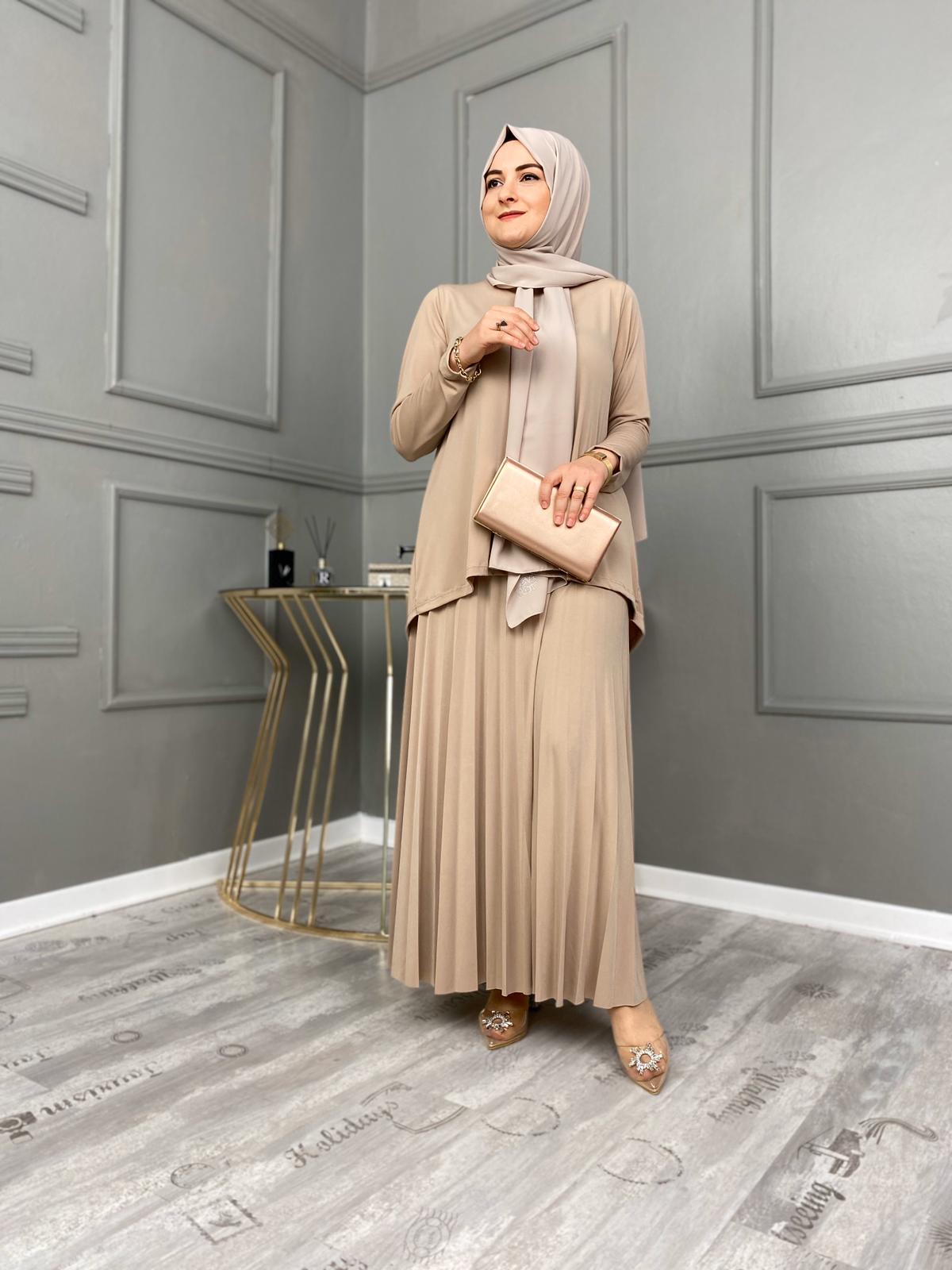 Likralı esnek etekli takım - Görsel 8