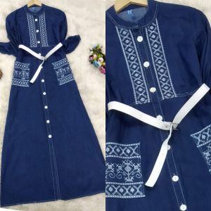 Yumuşak kot nakışlı elbise