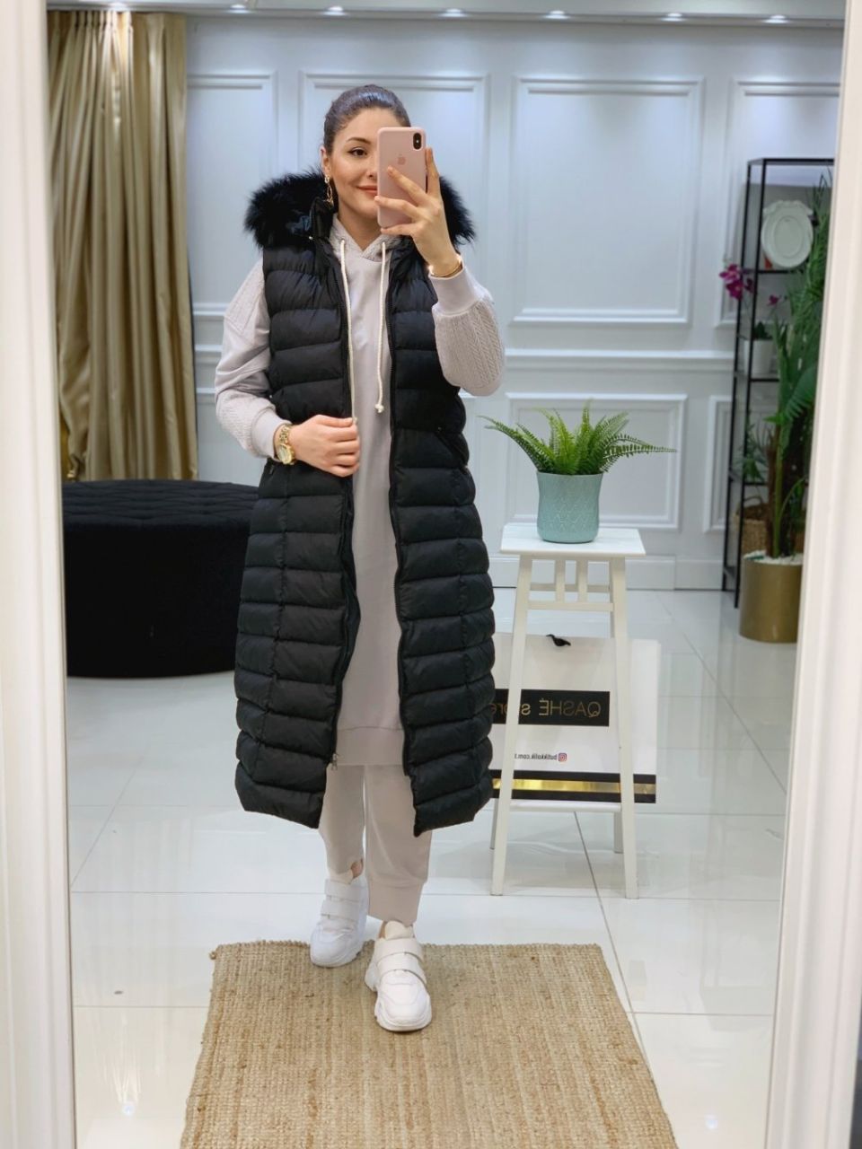 Kürk kapşonlu şişme yelek - Görsel 2