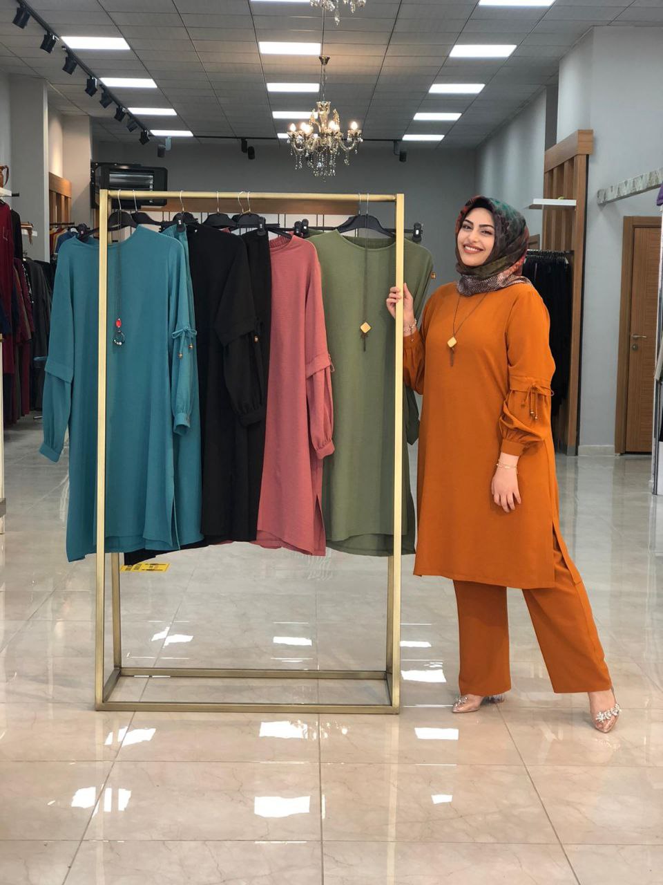 Büyük beden ayrobin kumaş takım - Görsel 4