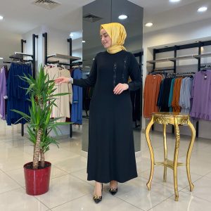 Pul serit detaylı elbise