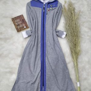 Kapşonlu fermuarlı spor kap