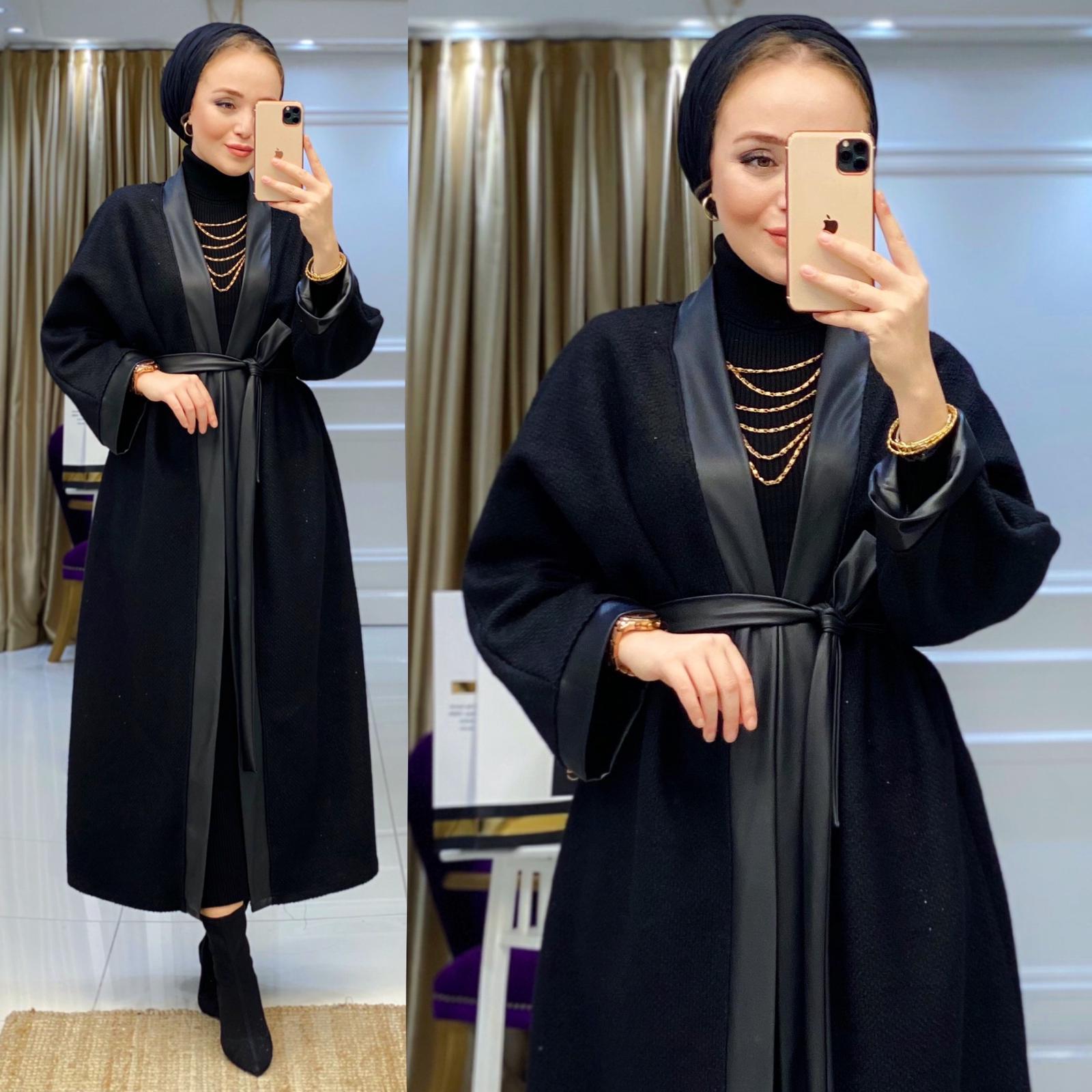 Deri detaylı abaya