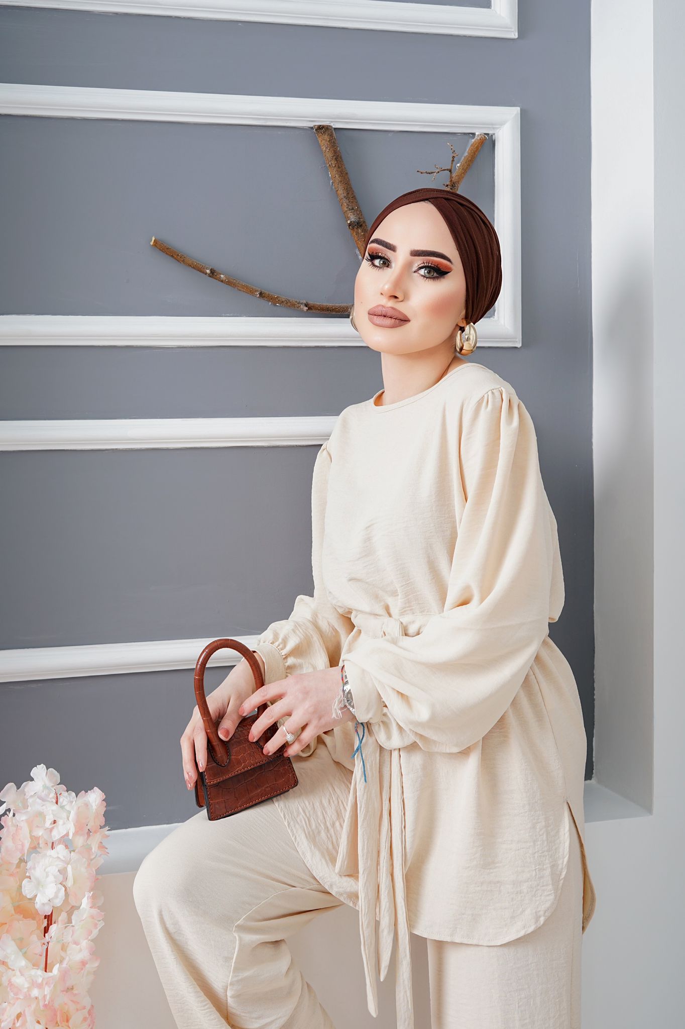 Ayrobin belden kuşaklı tunik takım - Görsel 14
