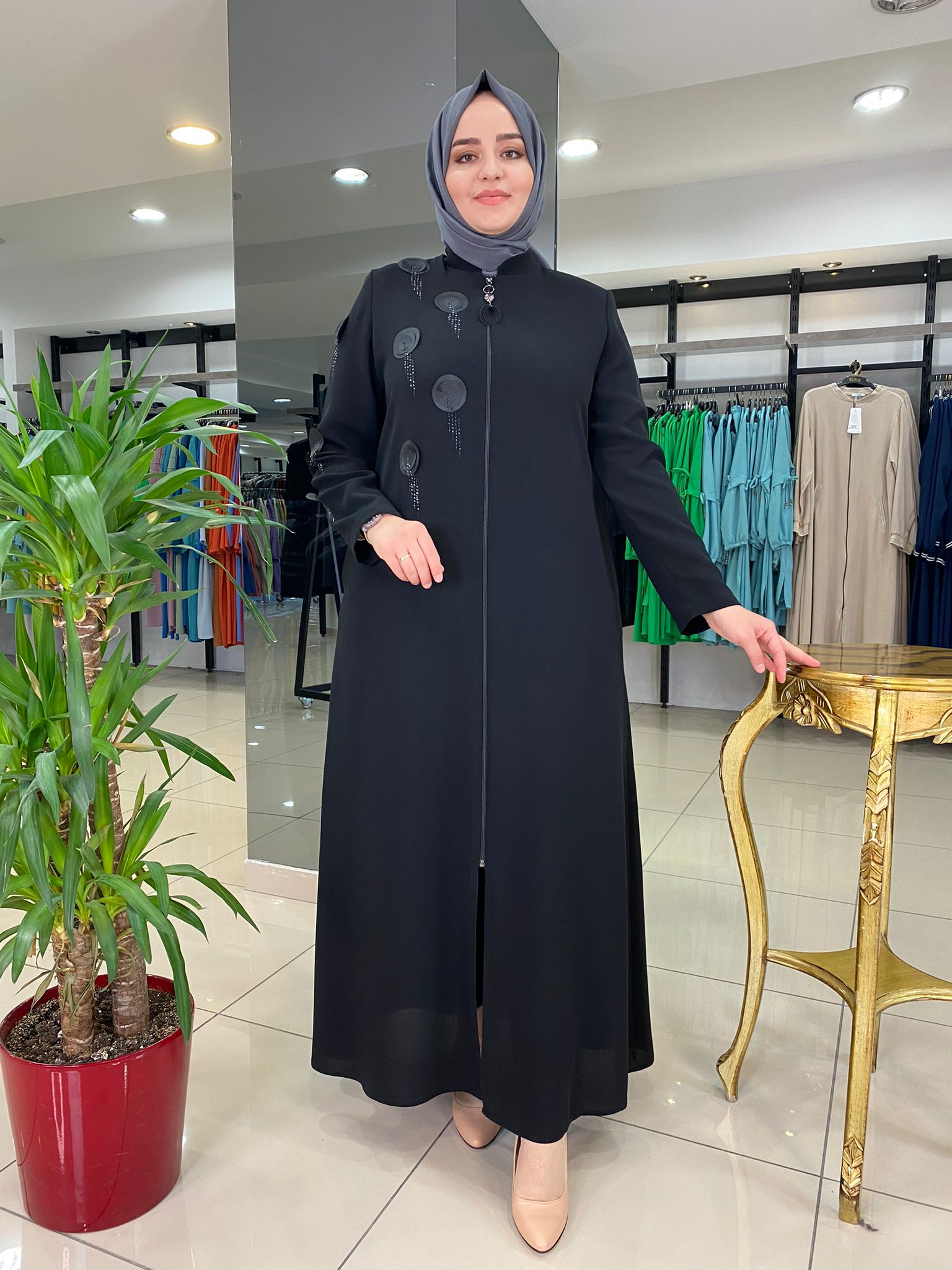 Taş detaylı ferace büyük beden - Görsel 2