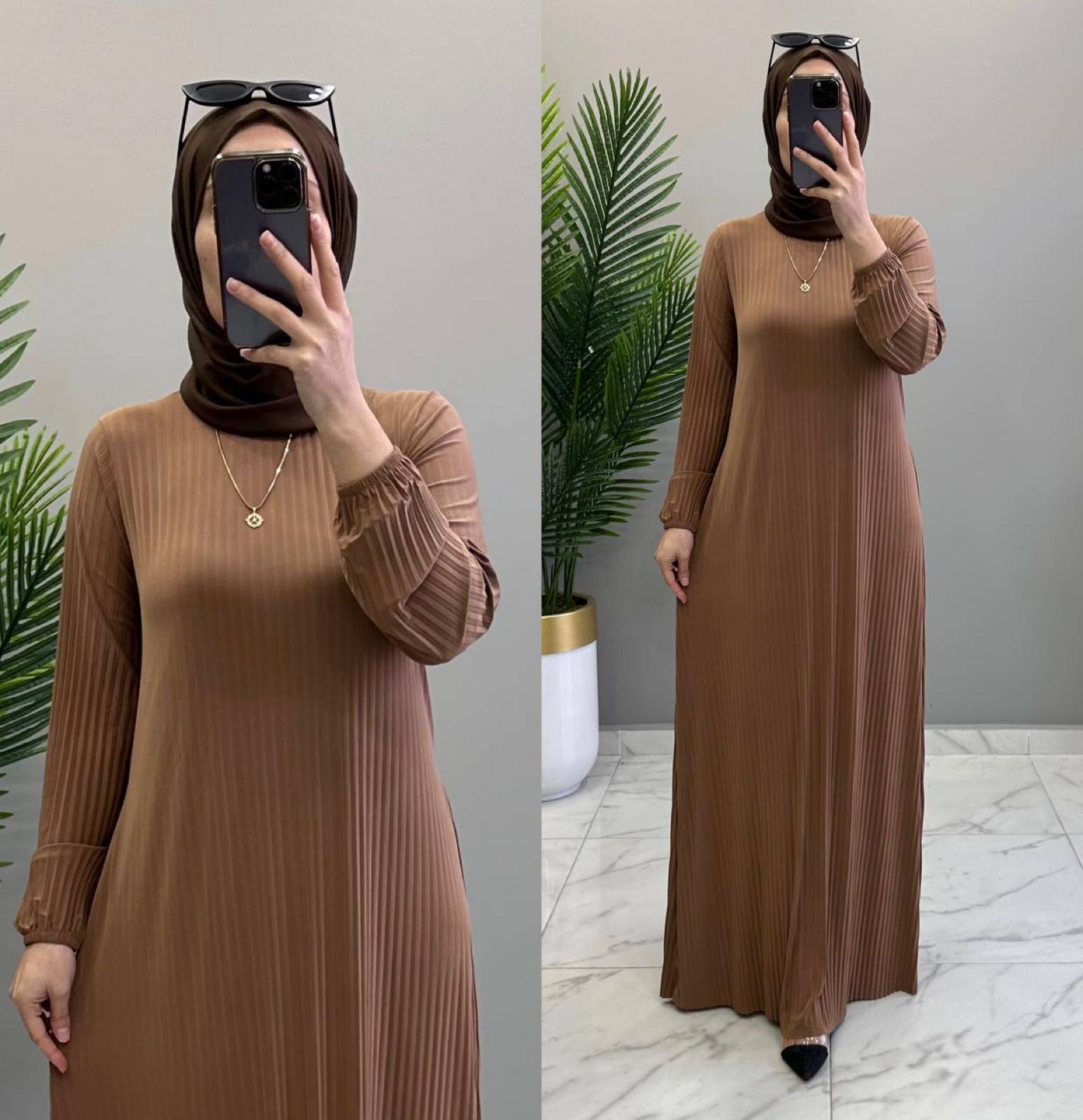 Asude elbise piliseli sandy kumaş